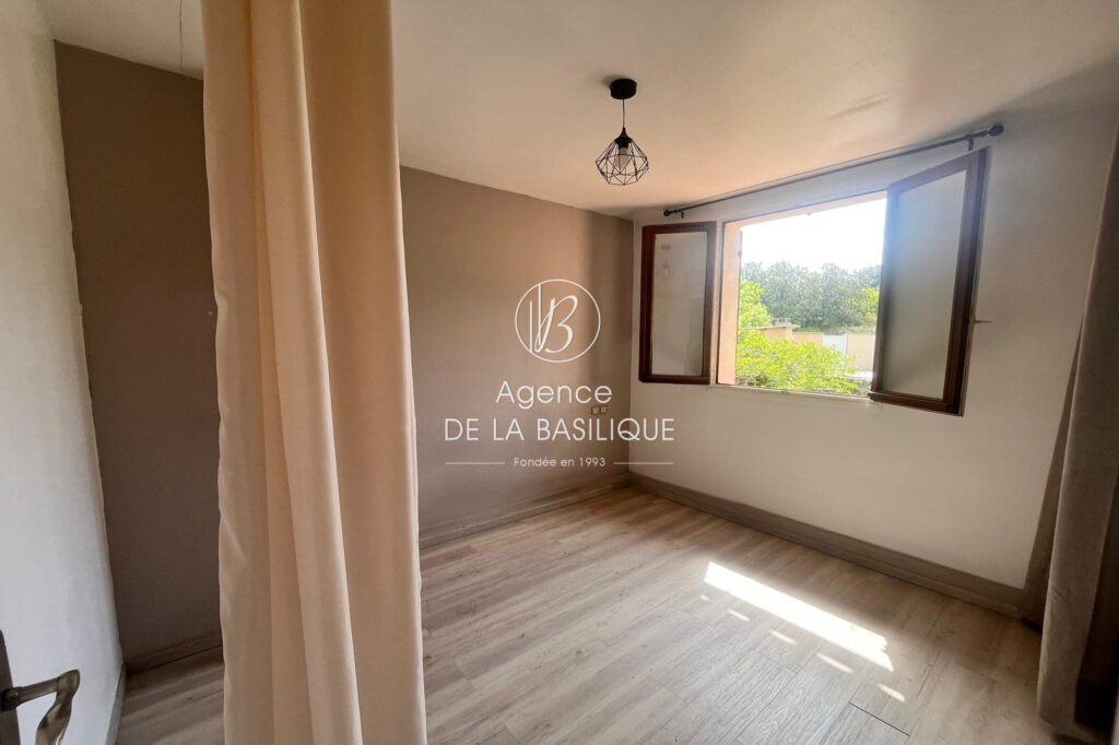 vente maison 3 Pièce(s) – 3 pièces – 2 chambres – 72.00 m²