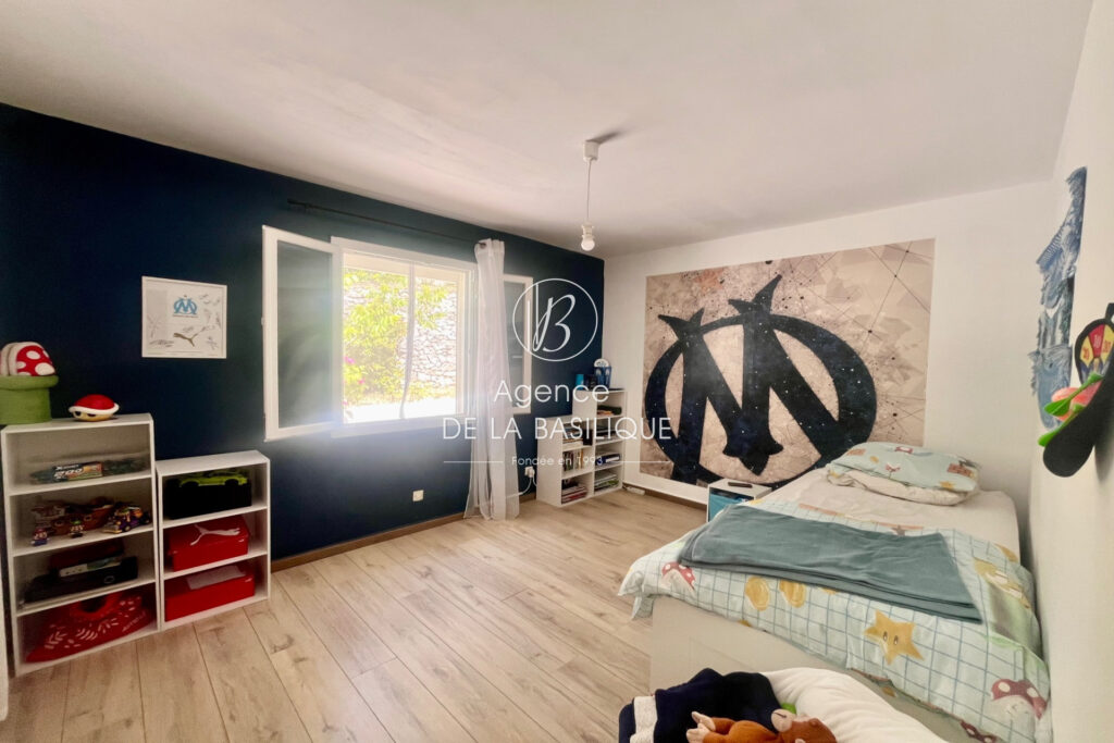 vente maison 5 Pièce(s) – 5 pièces – 3 chambres – 115.00 m²