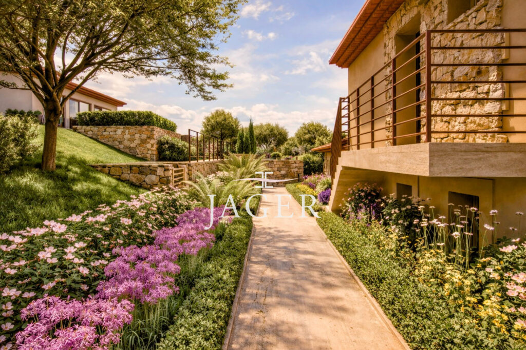 Appartement dans un domaine privilégié au pied du village de G – 2 pièces – 1 chambre – 42.00 m²