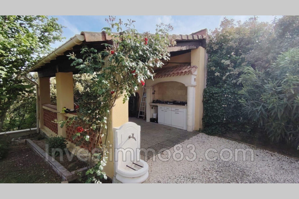 vente maison 4 Pièce(s) – 4 pièces – 3 chambres – 165.00 m²