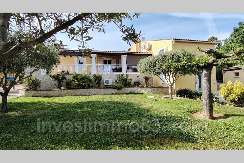 vente maison 4 Pièce(s) – 4 pièces – 3 chambres – 165.00 m²