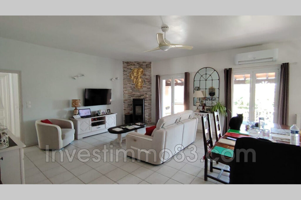 vente maison 4 Pièce(s) – 4 pièces – 3 chambres – 165.00 m²