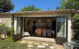 Maison à louer à Lacoste