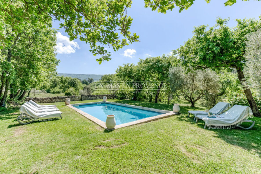Maison à louer à Lacoste — Vue nature — photo 1