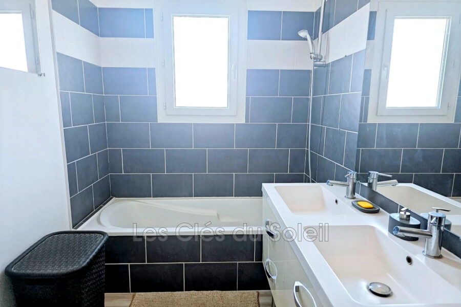 Maison à vendre à Rocbaron