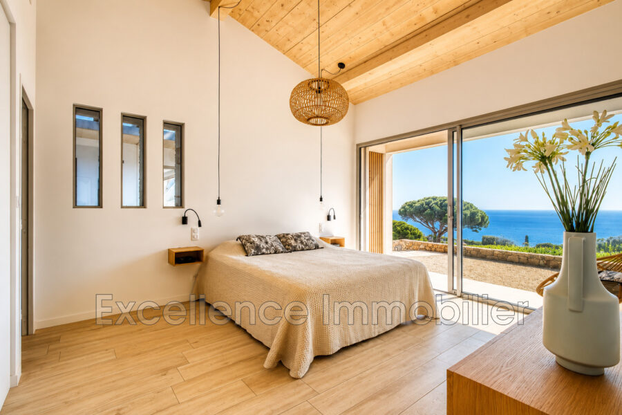 Maison à vendre à Sainte-maxime — Vue mer — photo 5