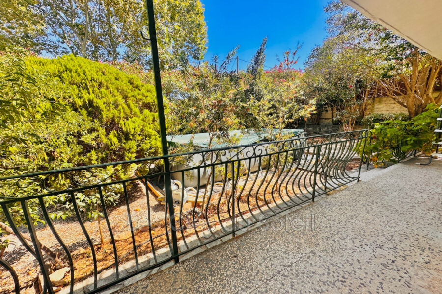 Maison à vendre à Toulon — Vue parc — photo 1