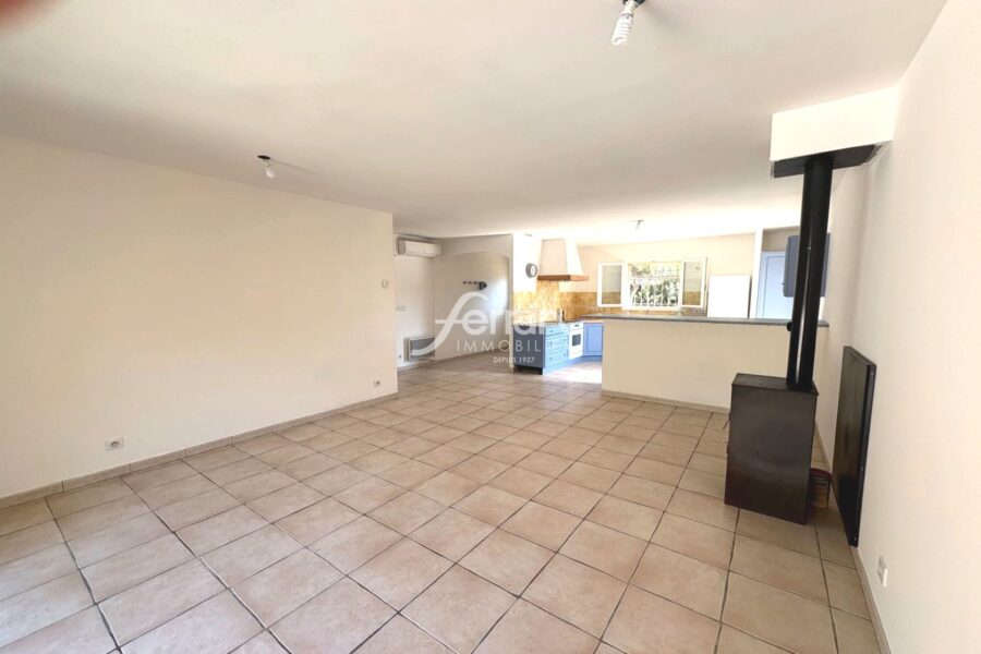 Maison à vendre à Figanières — Vue parc & jardin — photo 9