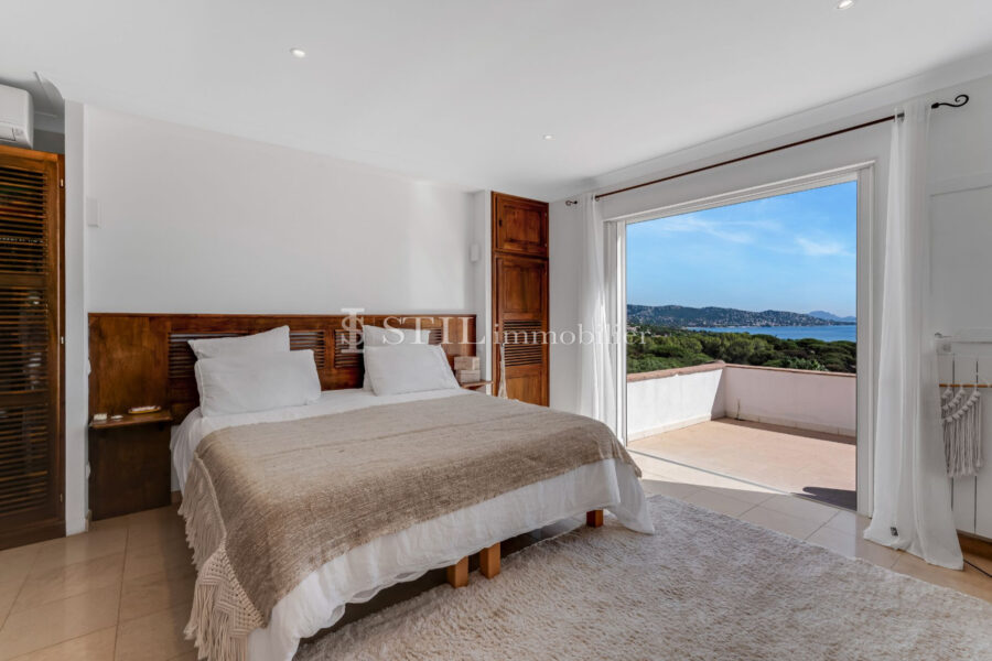 Maison à vendre à Sainte-Maxime — Vue mer — photo 8