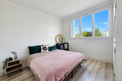 Appartement proche du centre ville – 4 pièces – 2 chambres – 73 m²