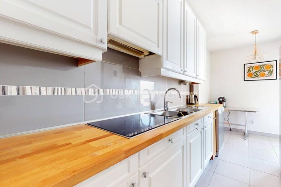 Appartement à vendre à Les lilas