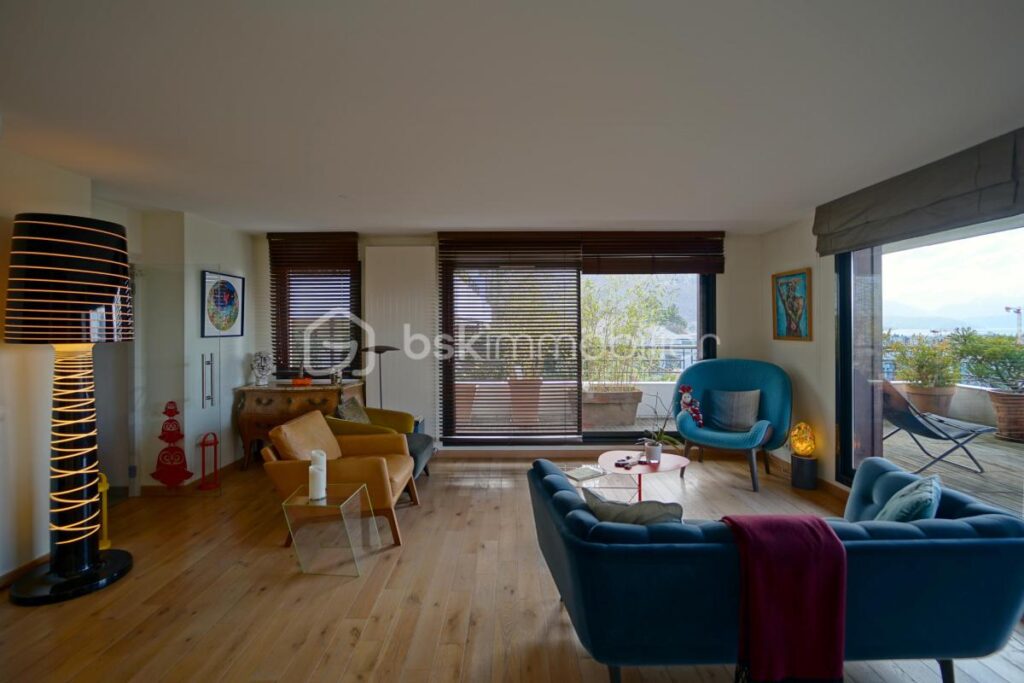 Appartement d’exception avec terrasse panoramique, vue lac et montagnes – 5 pièces – 4 chambres – 139 m²