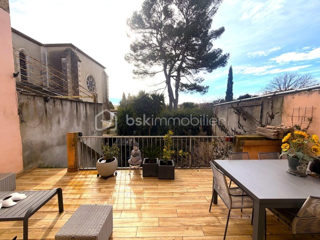 Maison vigneronne avec jardin et garage – 3 pièces – 2 chambres – 70 m²