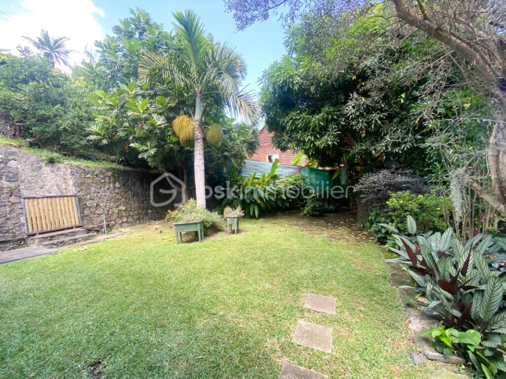 VILLA F5/6 AVEC VUE MER EXCEPTIONNELLE – 5 pièces – 4 chambres – 200 m²