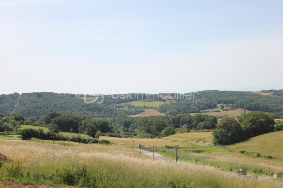 Terrain à vendre à Lasseran