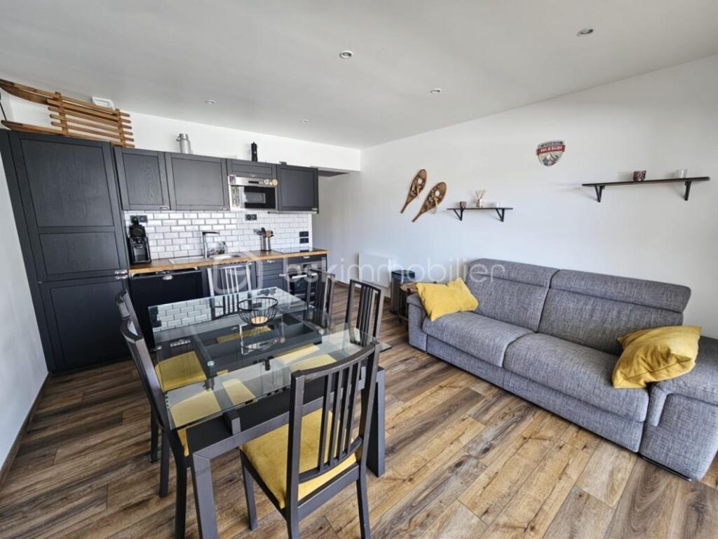 Appartement lumineux à La Foux d’Allos avec terrasse et parking privé – 3 pièces – 2 chambres – 45 m²