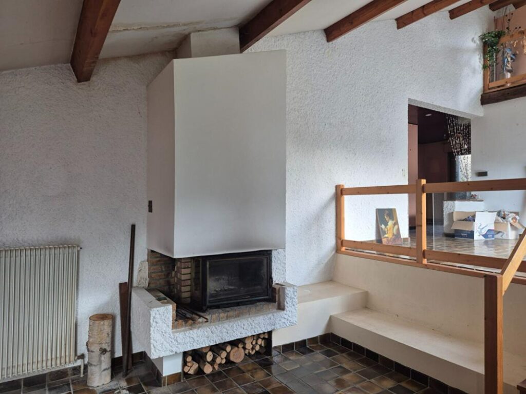 Maison d&rsquo;architecte Echenoz La Meline 5 pièce(s) 138 m2 – 5 pièces – 3 chambres – 138 m²