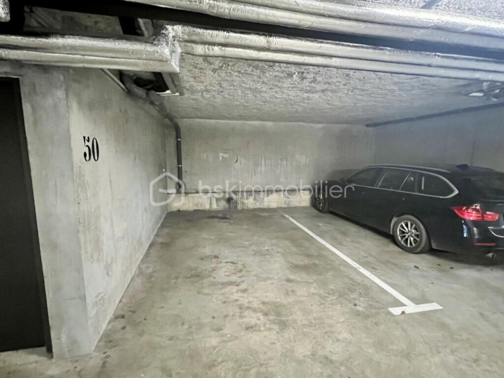 T2 avec grande terrasse et vue dégagée sur bois – 2 pièces – 1 chambre – 46 m²