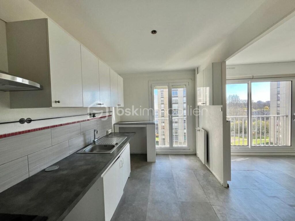 DIJON : Appartement type 3 – 2 chambres, parking et cave – 3 pièces – 2 chambres – 64 m²