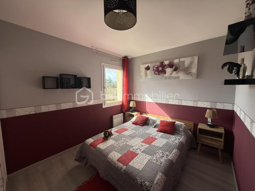 Maison familiale avec piscine chauffée – 7 pièces – 4 chambres – 150 m²