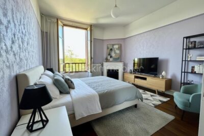 Maison 7 pièces de 170m² à CHARTRETTES (77590) – 7 pièces – 5 chambres – 170 m²