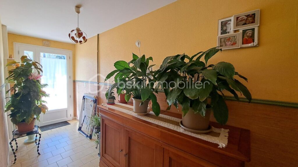 Corps de ferme – 4 pièces – 3 chambres – 136 m²