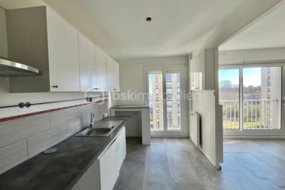 DIJON : Appartement 3 pièces 64m2 – 2 chambres vue dégagée, parking – 3 pièces – 2 chambres – 64 m²