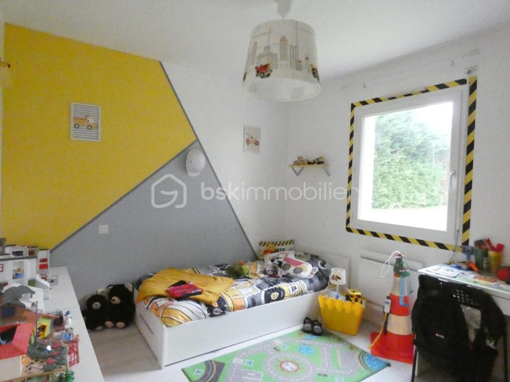 Maison 6 pièces 120 m2 – 6 pièces – 5 chambres – 120 m²