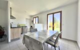 Maison contemporaine de plain-pied – Lumineuse – Grand terrain – 4 pièces – 3 chambres – 89 m²