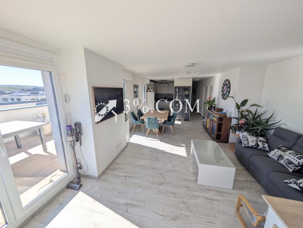 Poissy : grand appartement à vendre avec Jean-Marc DUTREIL – 4 pièces – 3 chambres – 92 m²