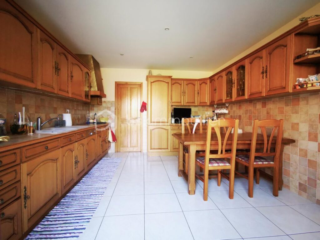 Belle maison 4 ch jardin clos, 2 terrasses au calme ! – 7 pièces – 4 chambres – 180 m²