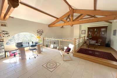 VILLA 7 PIÈCES – 200M2 – 7 pièces – 5 chambres – 200 m²