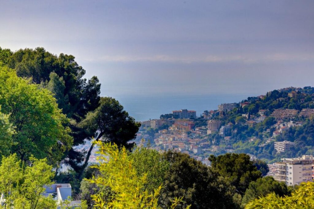 VILLA 6 pièces – GAIRAUT – 6 pièces – 5 chambres – 442 m²