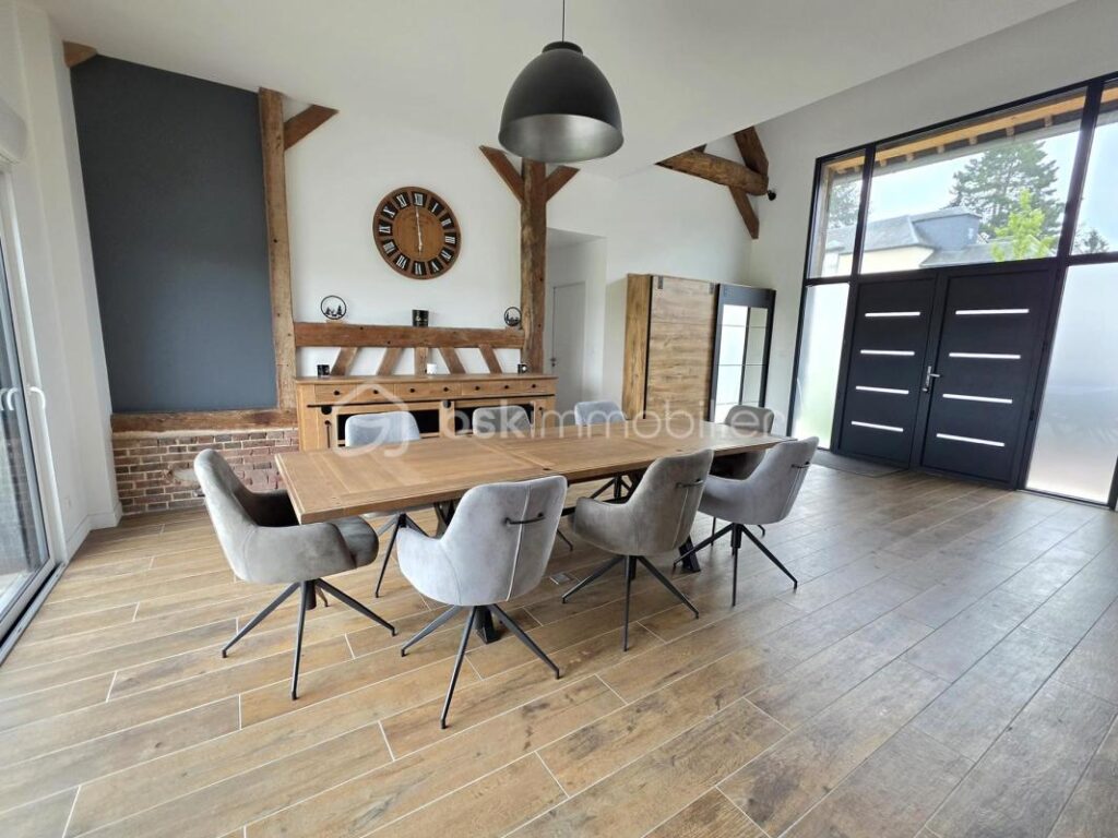 Longère exceptionnelle 330m² rénovée 6 chambres garage terrain 799m² DPE B – 11 pièces – 6 chambres – 330 m²
