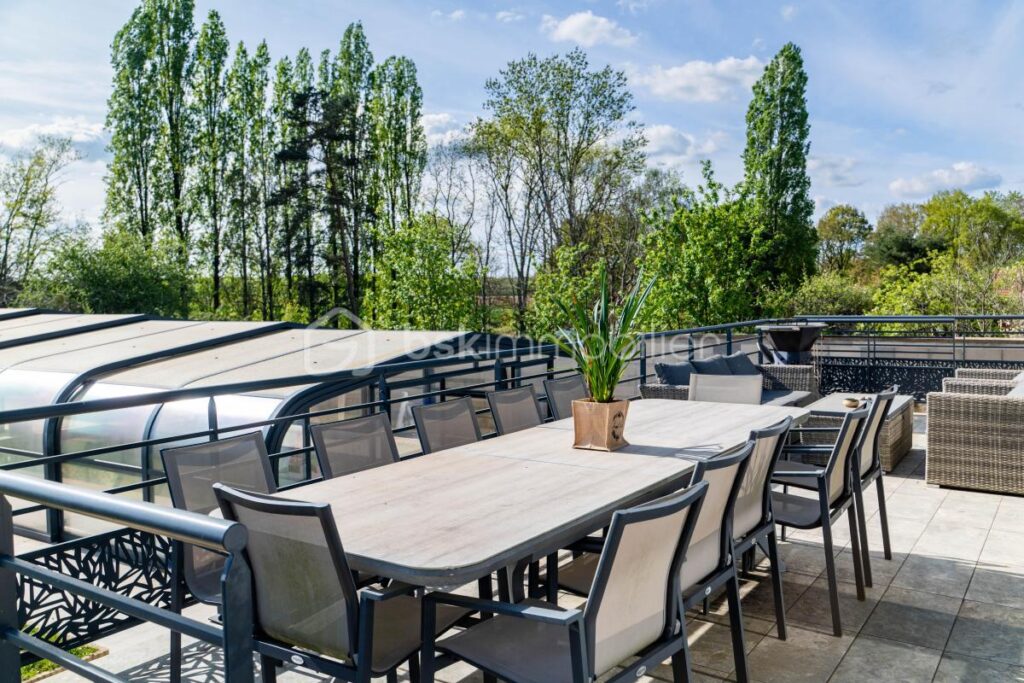 Maison 6 pièces – 4 chambres – Piscine – 6 pièces – 4 chambres – 129 m²