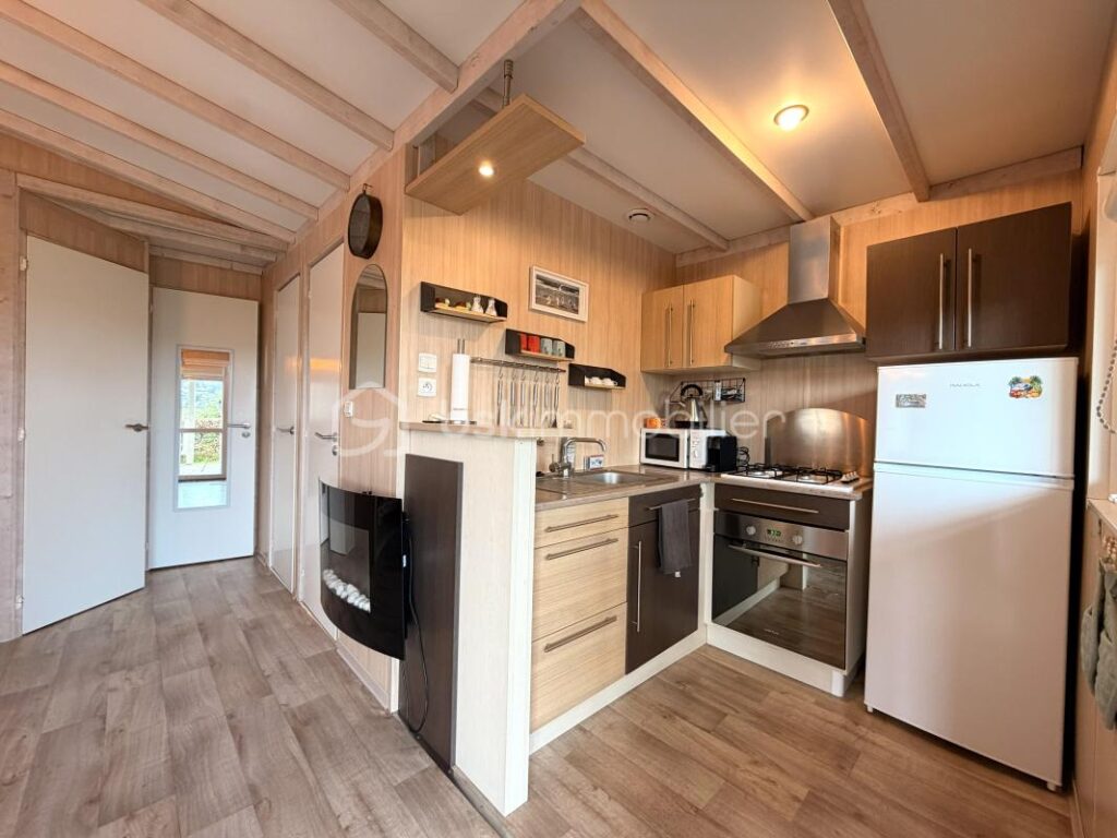 Chalet meublé à moins de 5 min à pied de la mer ! – 3 pièces – 2 chambres – 35 m²