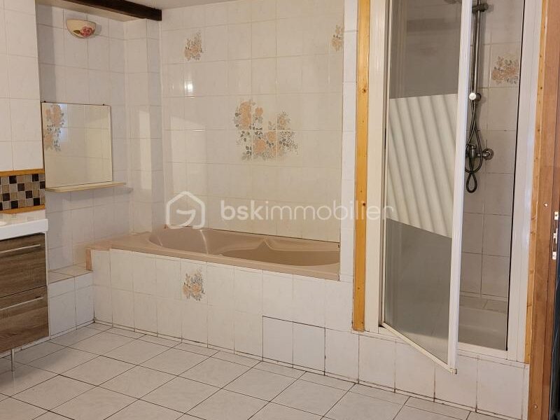 Maison à vendre à Montherme