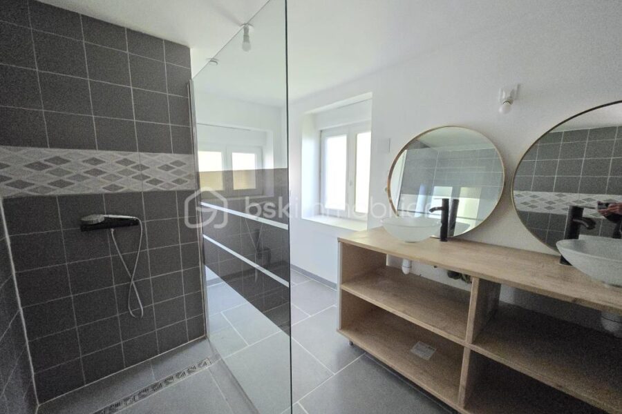 Maison à vendre à Saint leger des vignes