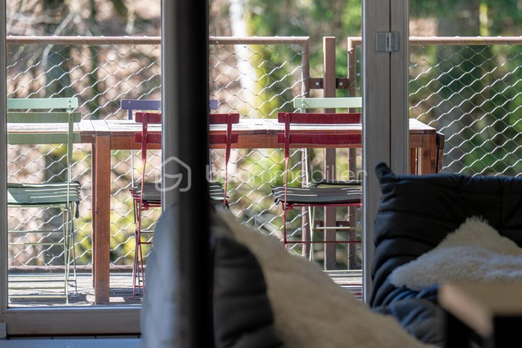 Maison d&rsquo;architecte 8 pièces 200m² Dngy-Saint-Clair – 8 pièces – 4 chambres – 185 m²