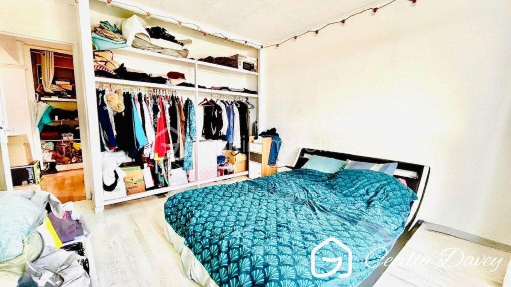 *** Nouveauté : Idéal premier achat ou rentabilité attractive pour investisseur ! Appartement 4 pièces très lumineux avec balcons, situé au cœur d&rsquo;un secteur recherché de la ville de Sens*** – 4 pièces – 2 chambres – 97 m²