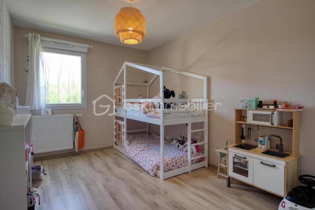 Appartement 65 m2 en RDC – 3 pièces – 2 chambres – 65 m²