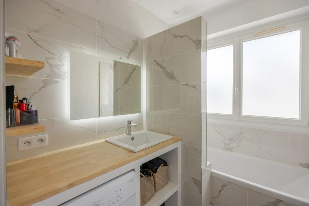 Appartement T2 dernier étage – 2 pièces – 1 chambre – 48 m²