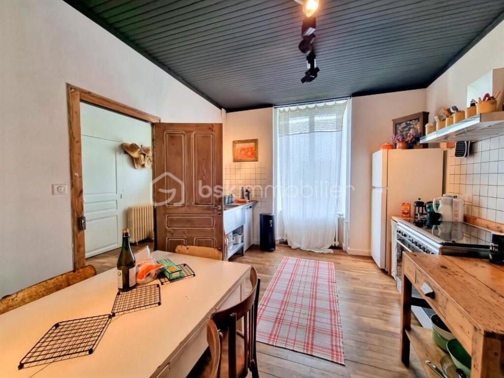 Treffiagat – Maison de famille entre mer et lumière – à 345 m de la plage, grande terrasse – 4 pièces – 3 chambres – 115 m²