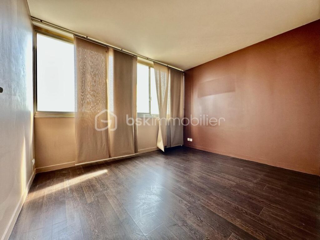Paris 13e – Grand T4 avec parking et cave – 4 pièces – 3 chambres – 85 m²