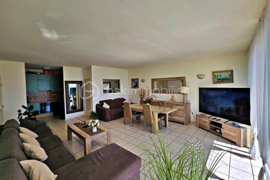 Appartement à vendre à Carry le rouet