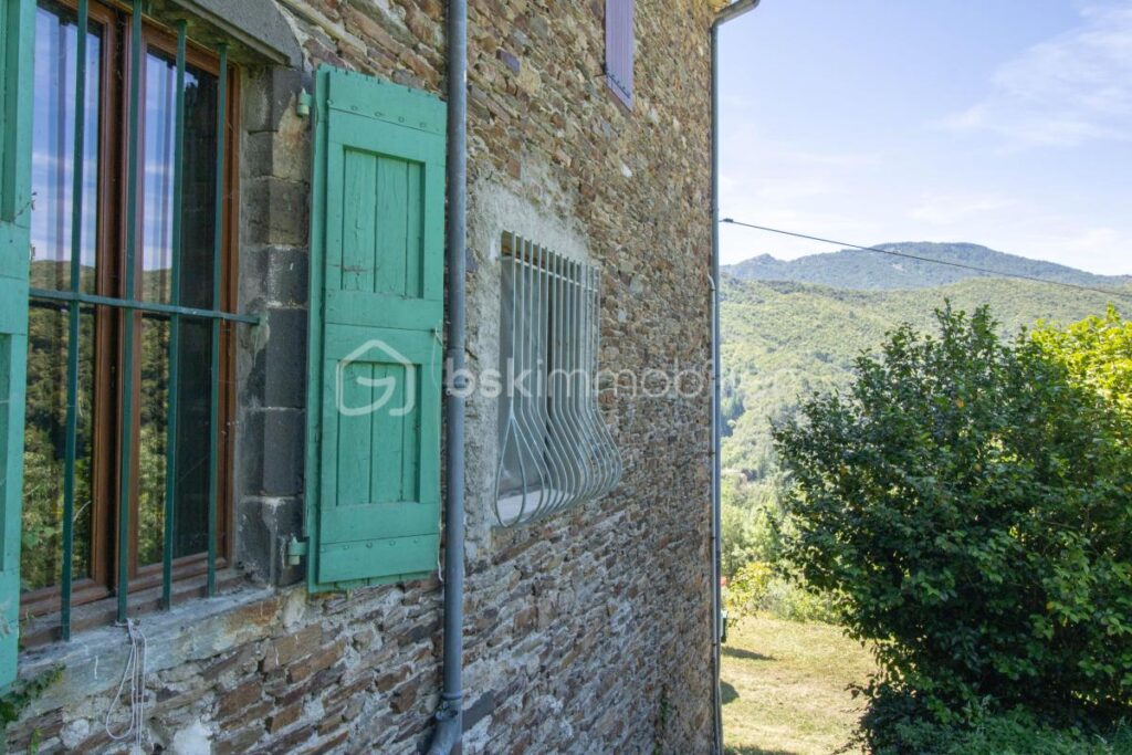 Mas cévenol à rénover – 4 pièces – 3 chambres – 91 m²