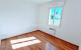 Pavillon plain-pied 3 chambres de 93m², garage, terrain 719m² – 4 pièces – 3 chambres – 92 m²