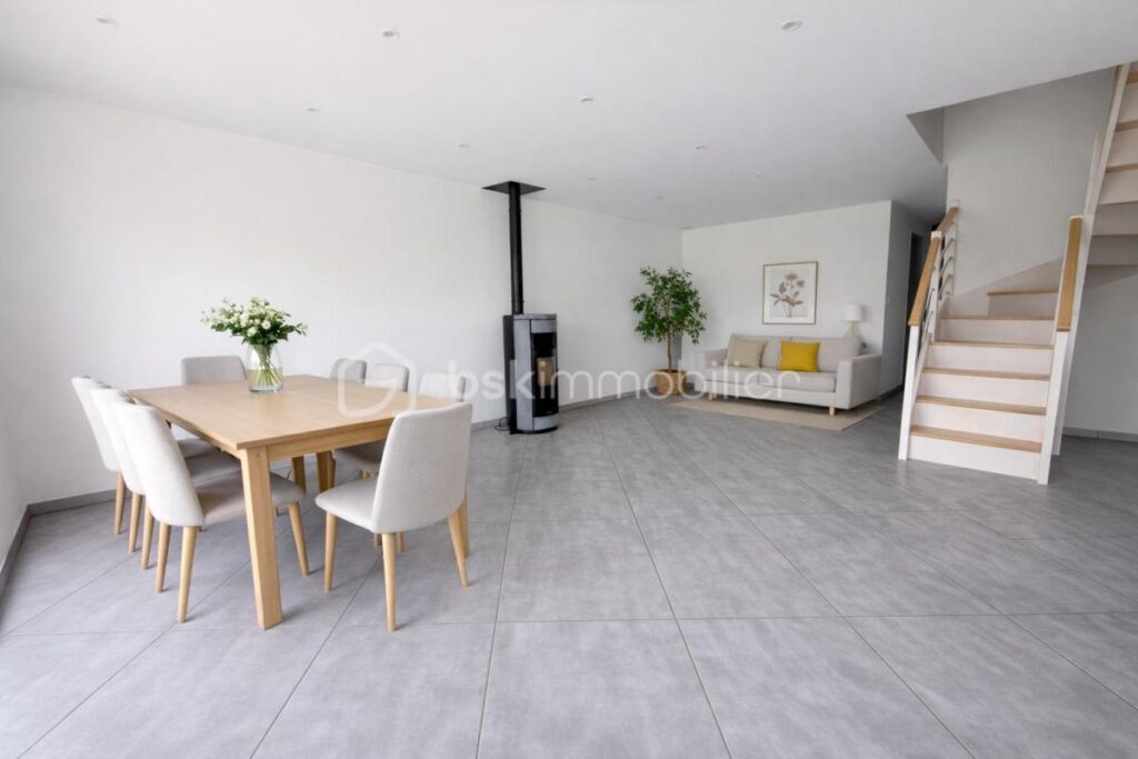 COUP DE CŒUR – Maison récente avec vue exceptionnelle à Rovon – 4 pièces – 3 chambres – 124 m²