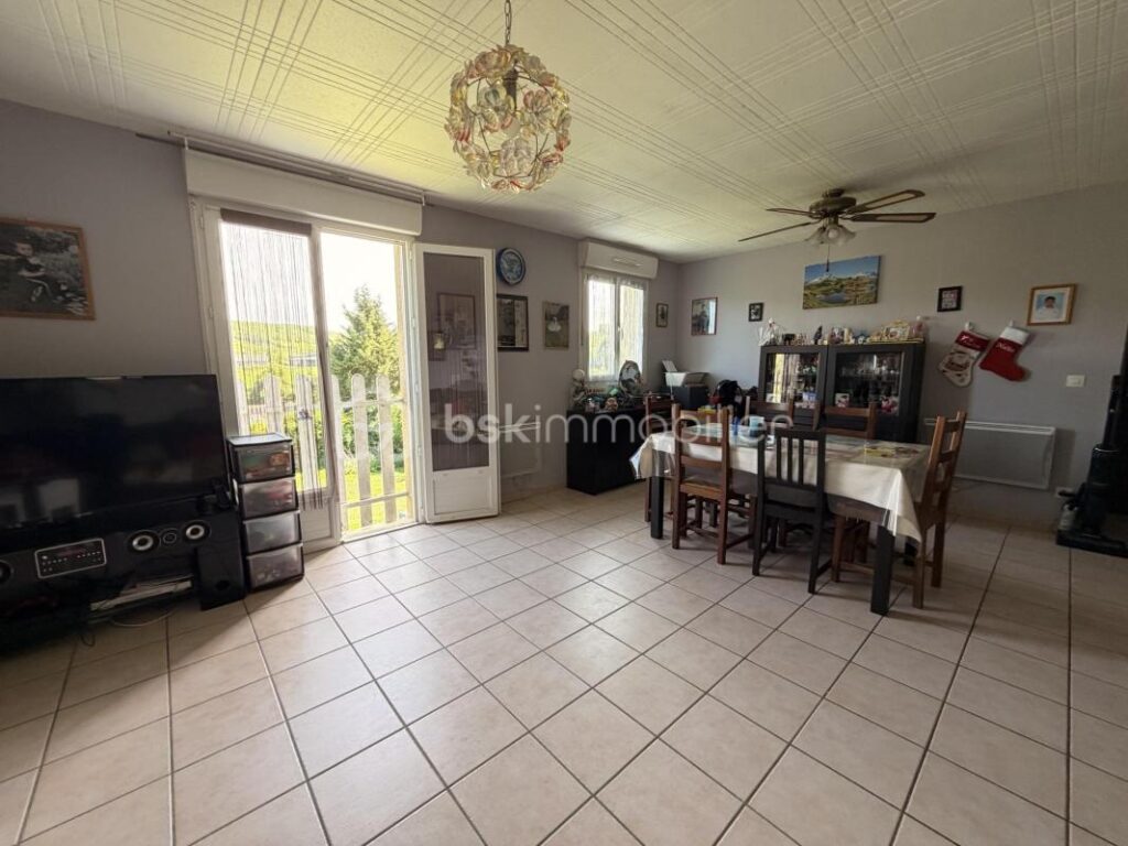 Maison sur sous sol complet 3 chambres – 4 pièces – 3 chambres – 81 m²