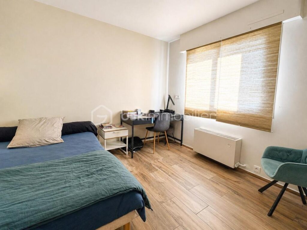 Vous recherchez un cadre de vie exceptionnel ? Ne cherchez plus… cette pépite se trouve à Grasse – 4 pièces – 3 chambres – 91 m²